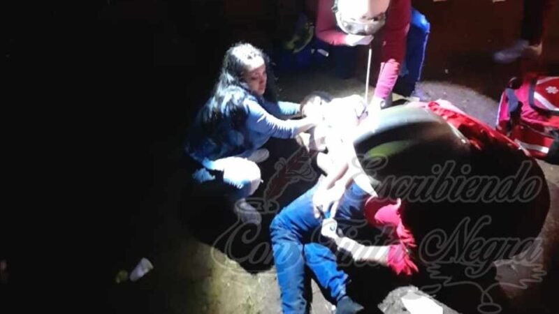 APUÑALAN A JOVEN EN BODA