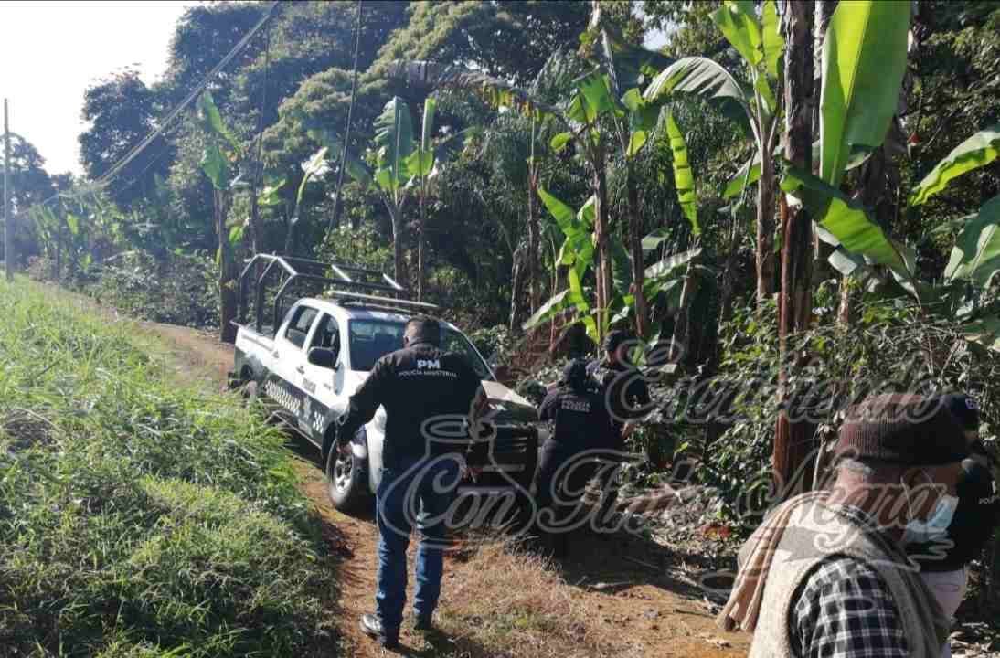 ENCUENTRAN CADÁVER EN EL CHAYOTAL