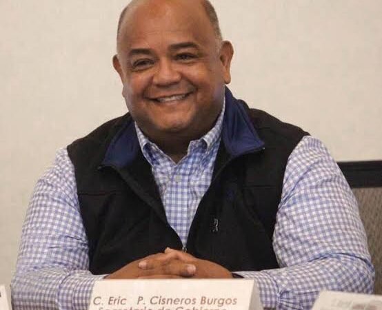 ERIC CISNEROS PIDE DENUNCIAR SAQUEOS DE EX ALCALDES