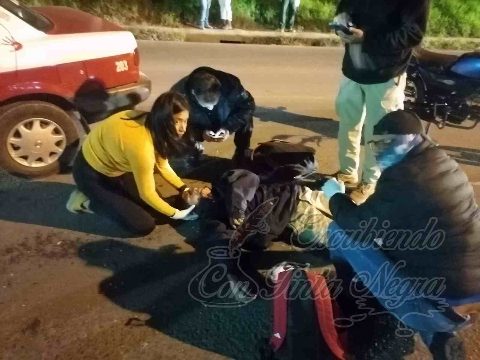 CHOCA TAXI CONTRA MOTOCICLISTA