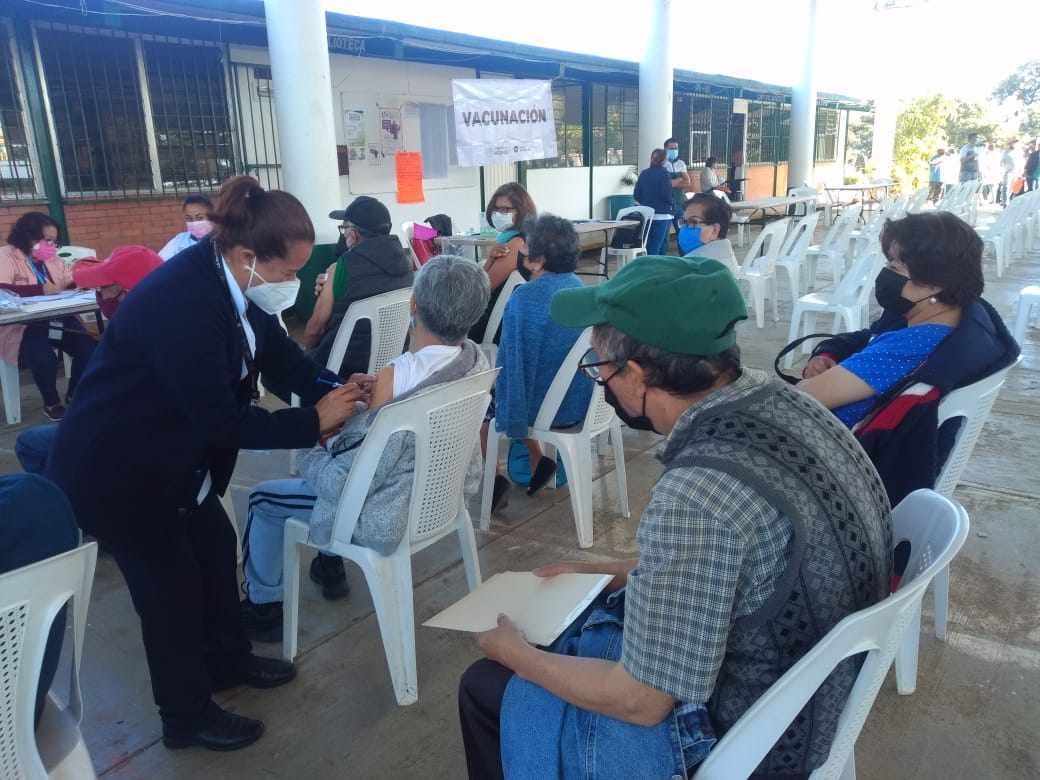 NUEVA JORNADA DE VACUNACIÓN EN COSCOMATEPEC