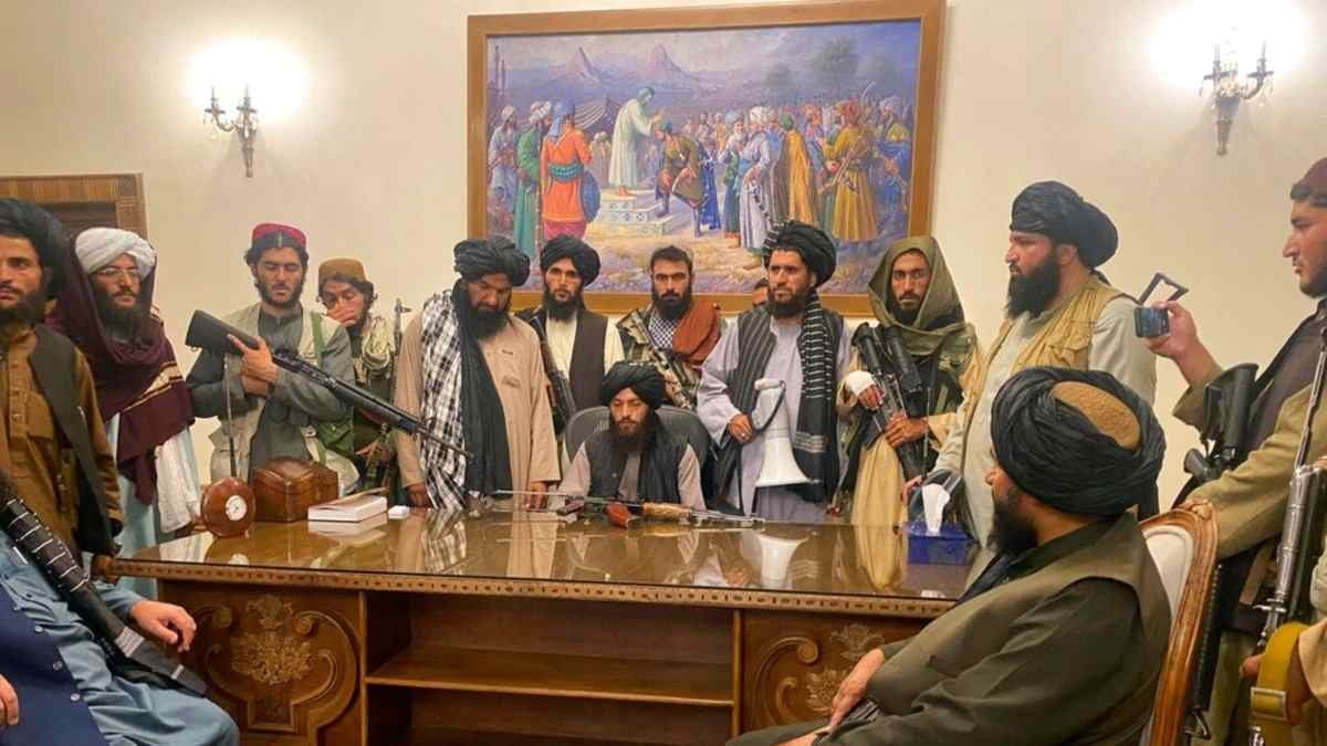 TALIBANES CUMPLEN MEDIO AÑO EN EL PODER SIN RECONOCIMIENTO INTERNACIONAL