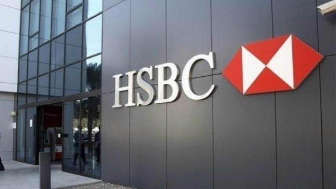 HSBC DESCARTA PARTICIPAR EN LA COMPRA DE BANAMEX