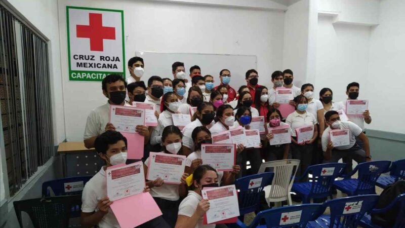 CONCLUYE CON ÉXITO ESCUELA DE TÉCNICOS EN URGENCIAS MÉDICAS DE CRUZ ROJA