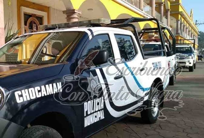 ROBAN EN TIENDA DE CHOCAMÁN