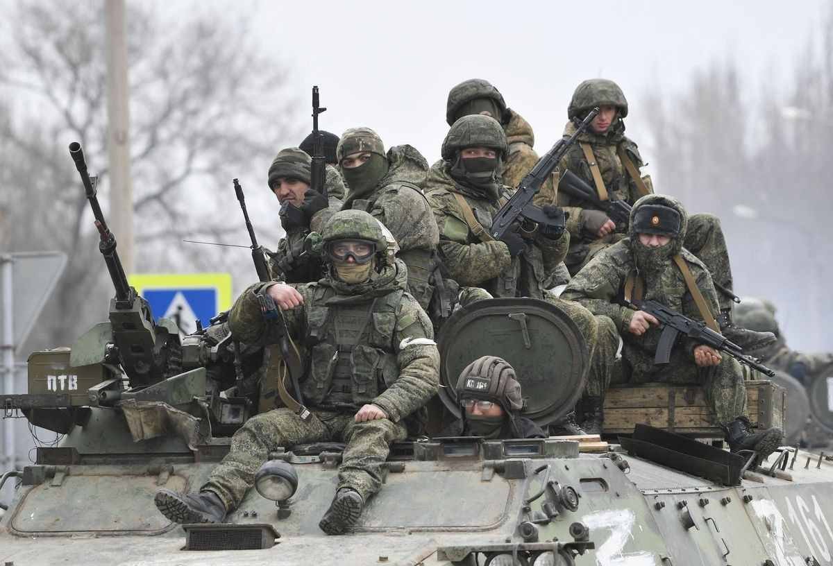 UCRANIANOS PIDEN A MÉXICO ENVÍO DE ARMAS PARA COMBATIR A TROPAS DE RUSIA