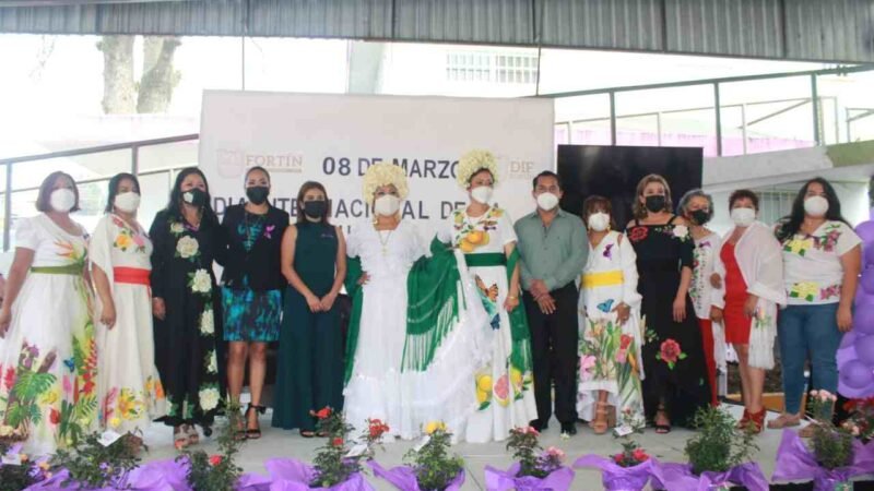 RECONOCEN VALOR DE LA MUJER FORTINENSE