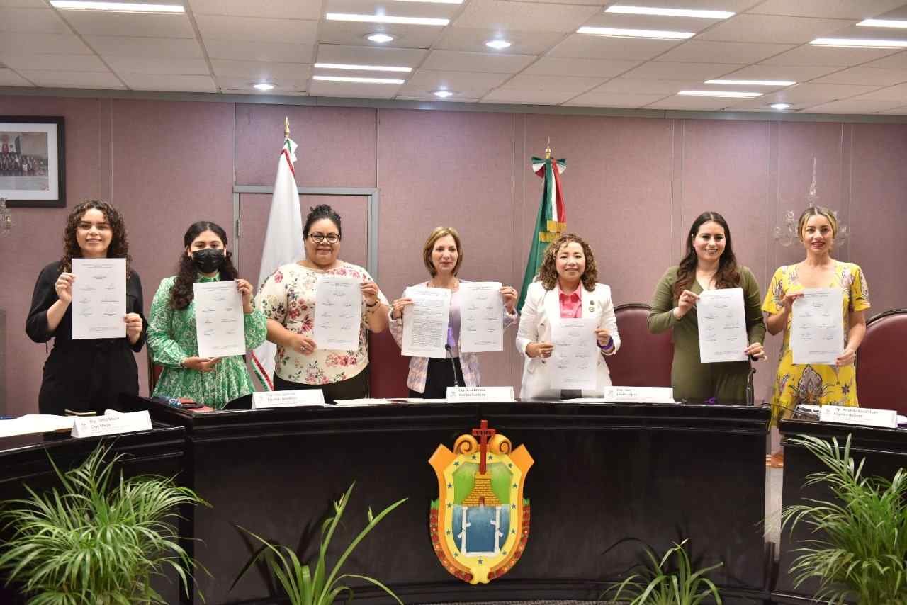 EMITE COMISIÓN ESPECIAL CONVOCATORIA PARA EL PREMIO ESTATAL DE LA MUJER 2022