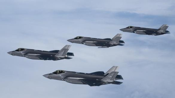 ESTONIA, PRIMER PAÍS EN APOYAR PÚBLICAMENTE UNA ZONA DE EXCLUSIÓN AÉREA PARA UCRANIA