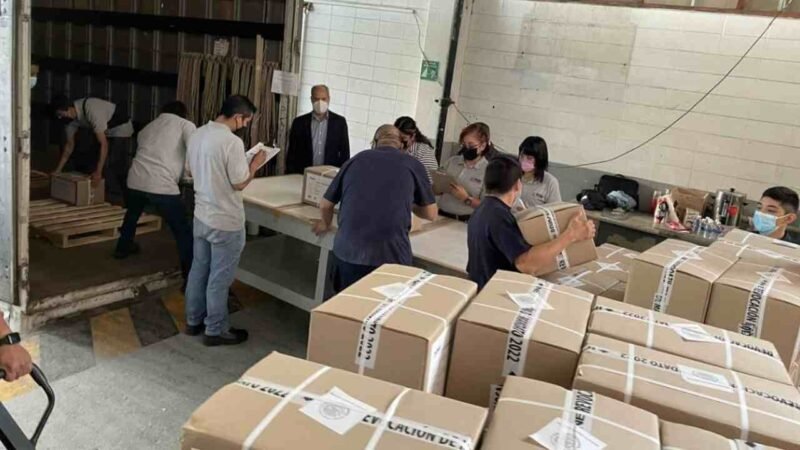 INE INICIA ENVÍO DE PAPELETAS PARA REVOCACIÓN DE MANDATO A TODO EL PAÍS