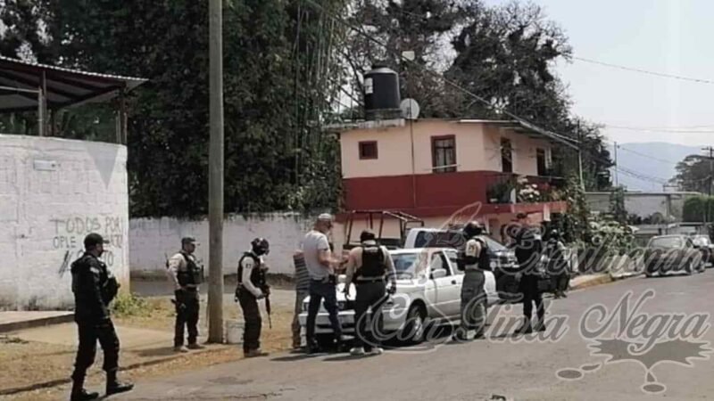 ACTIVA POLICÍA DE IXHUATLÁN OPERATIVO SORPRESA