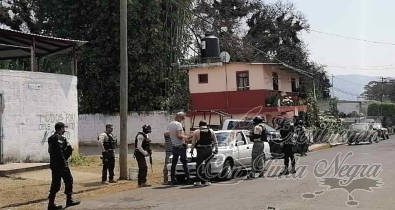 ACTIVA POLICÍA DE IXHUATLÁN OPERATIVO SORPRESA