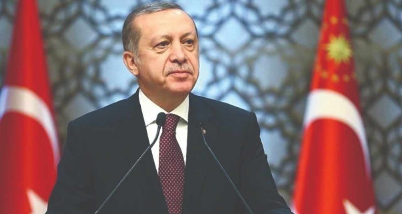 ERDOGAN INVITA A PUTIN A REUNIRSE CON ZELENSKI EN TURQUÍA