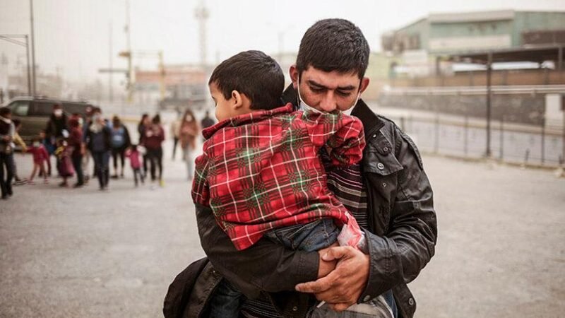 EU PLANEA LEVANTAR RESTRICCIONES DE ASILO EN LA FRONTERA CON MÉXICO