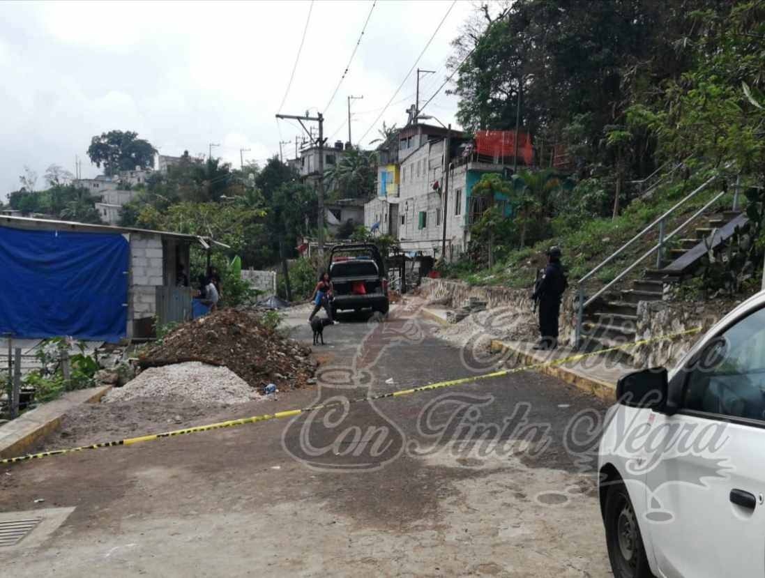 ENCUENTRAN A HOMBRE ASESINADO A BALAZOS
