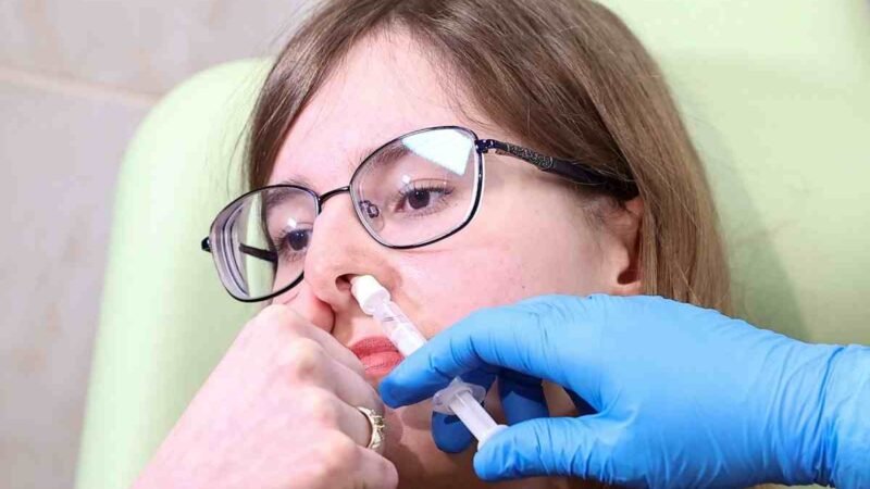 RUSIA REGISTRA LA VERSIÓN NASAL DE SU VACUNA SPUTNIK V