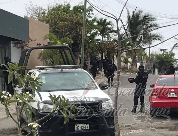 PELEA DE PAREJA TERMINA EN BALACERA