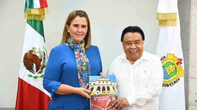 ENTREGA ALCALDE DE CÓRDOBA PLAN MUNICIPAL DE DESARROLLO
