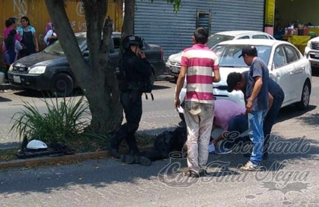 MUERE MOTO PATRULLERO TRAS CHOQUE