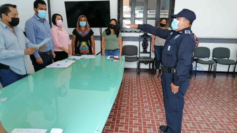 NOMBRAN A JAVIER CAAMAL DIRECTOR DE LA POLICÍA DE FORTÍN