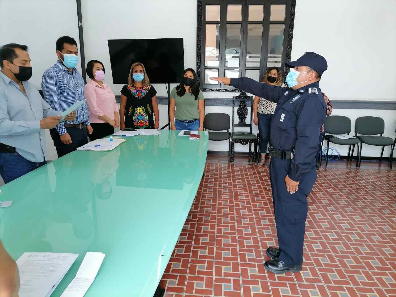 NOMBRAN A JAVIER CAAMAL DIRECTOR DE LA POLICÍA DE FORTÍN