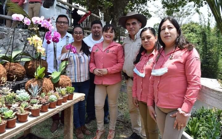 DARÁ ALCALDESA DE IXHUATLÁN DEL CAFÉ IMPULSO AL CAMPO