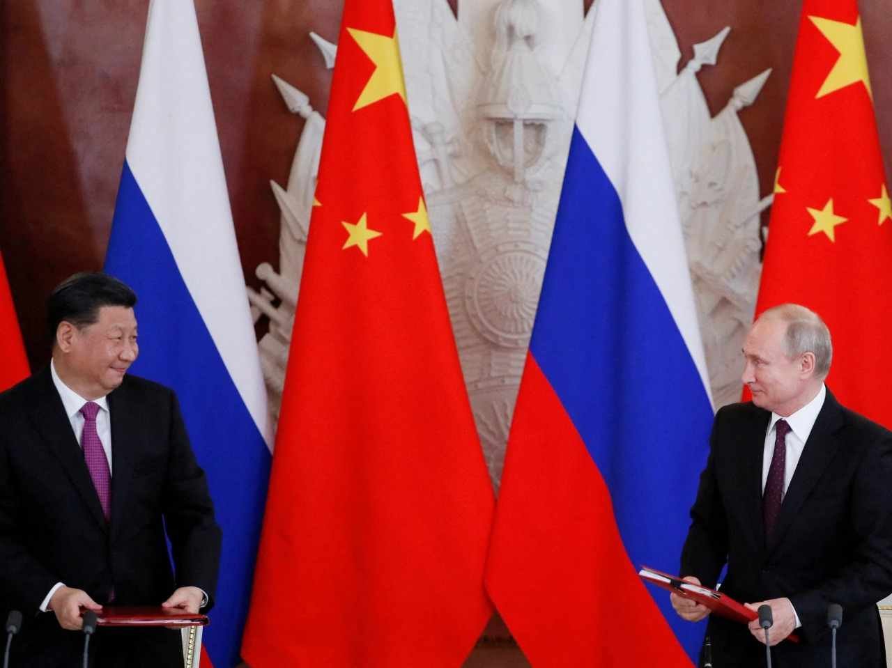 CHINA RESPONDE A RUSIA QUE NADIE QUIERE UNA TERCERA GUERRA MUNDIAL