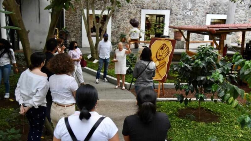 PRESENTA TURISMO PERSONAJES ILUSTRES DE CÓRDOBA EN “NOCHE DE MUSEOS”