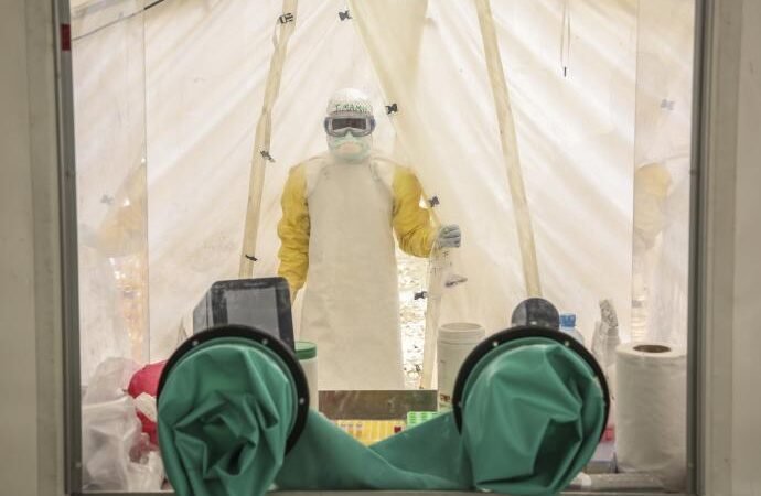 OMS ALERTA RIESGO DE TRANSMISIÓN REGIONAL E INTERNACIONAL DEL BROTE DE ÉBOLA EN EL CONGO