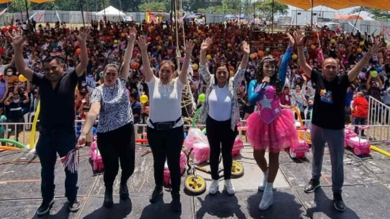 FESTEJA DIF DE HUATUSCO A NIÑOS CON SHOW DE TATIANA