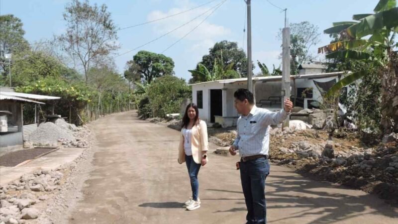 ALCALDESA DE TENAMPA SUPERVISA OBRAS