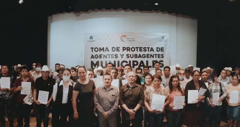 HAY NUEVOS AGENTES EN COSCOMATEPEC