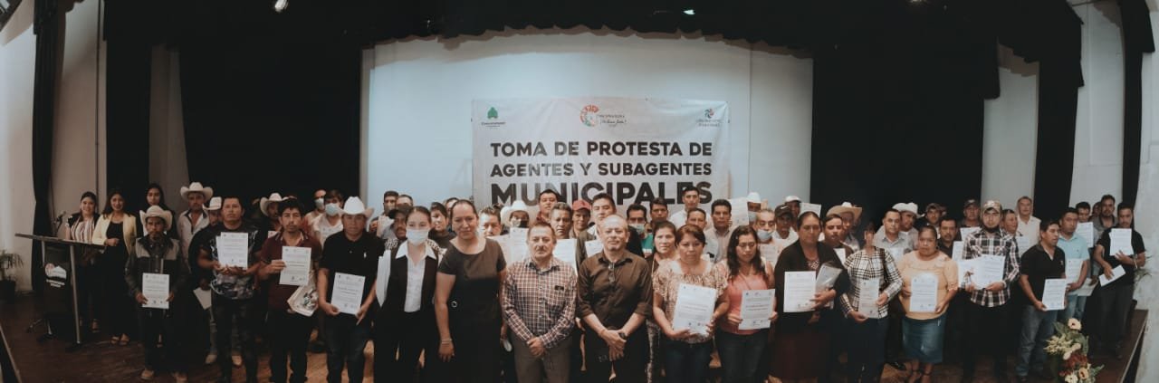 HAY NUEVOS AGENTES EN COSCOMATEPEC
