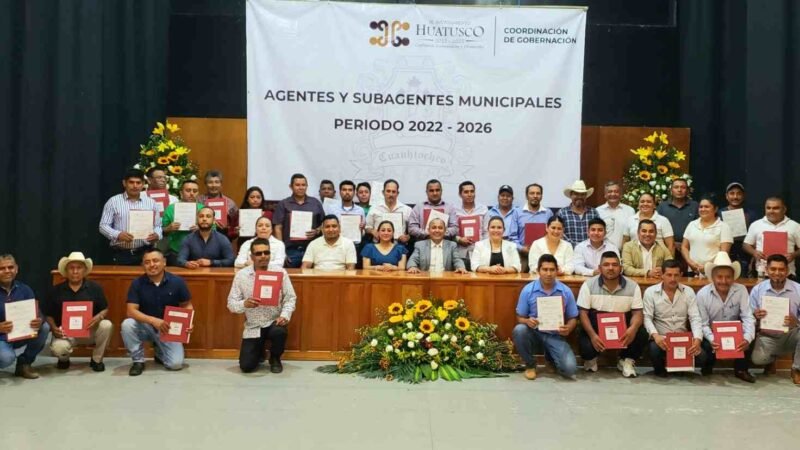 RINDEN PROTESTA AGENTES MUNICIPALES DE HUATUSCO