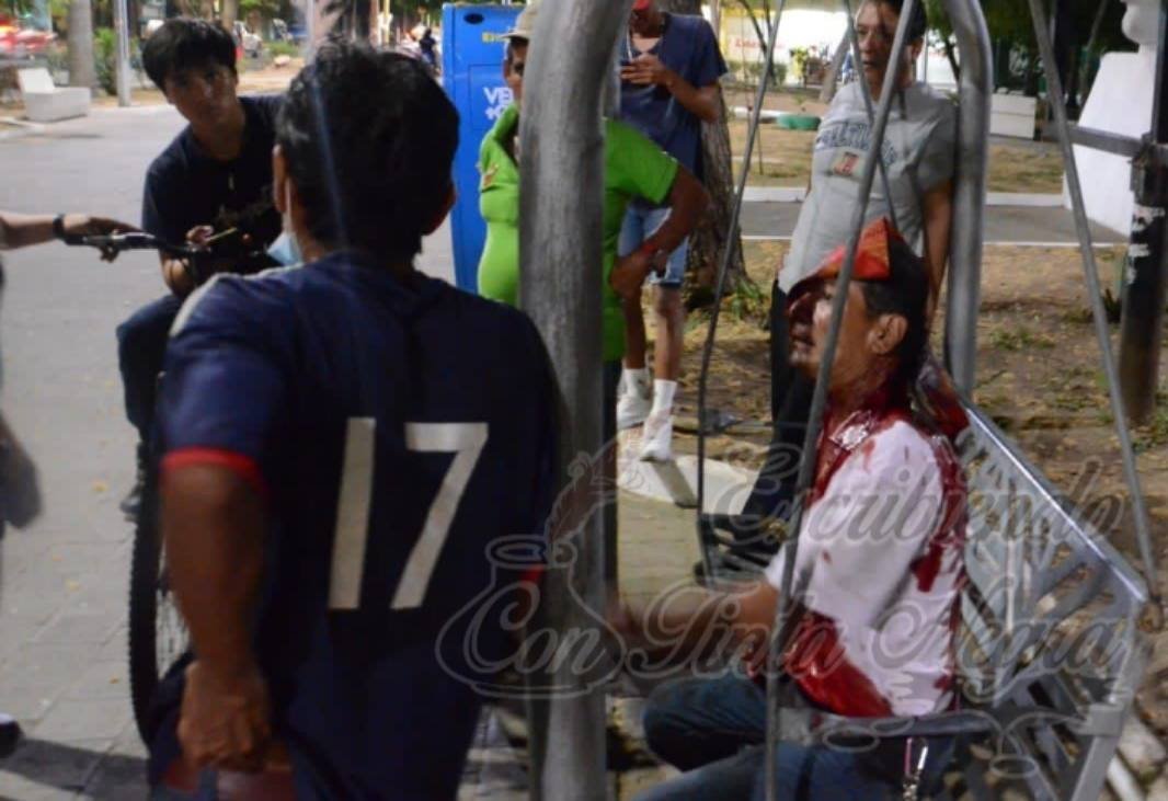 MACHETEAN A SUJETO EN PLENO PARQUE