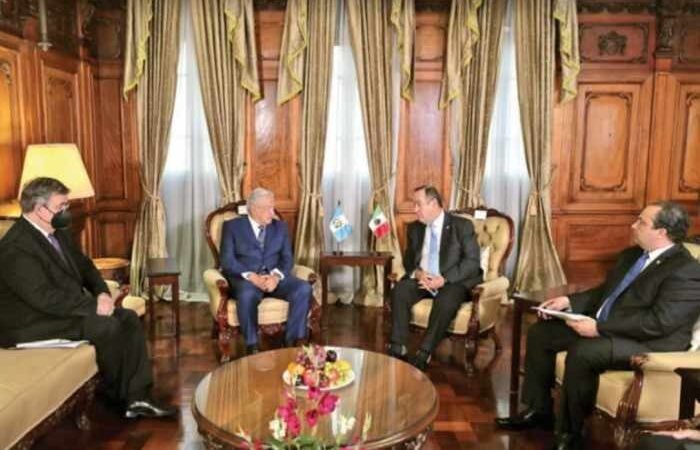 LÓPEZ OBRADOR EXIGE A ESTADOS UNIDOS LIBERAR 4 MIL MDD PARA CENTROAMÉRICA