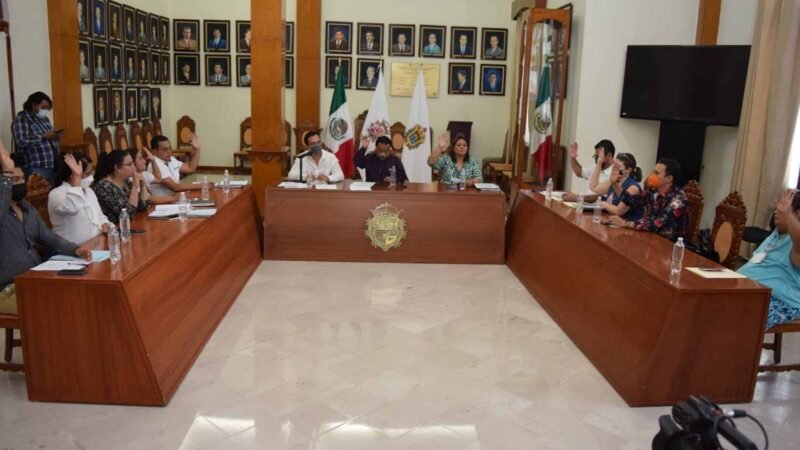 APRUEBA CABILDO ESTADOS FINANCIEROS DE ABRIL Y APOYO A PRODUCTORES DE LA SIERRA