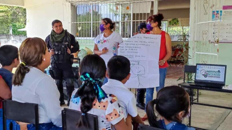 IMPARTEN PLÁTICAS DE PREVENCIÓN DEL DELITO EN CHOCAMÁN
