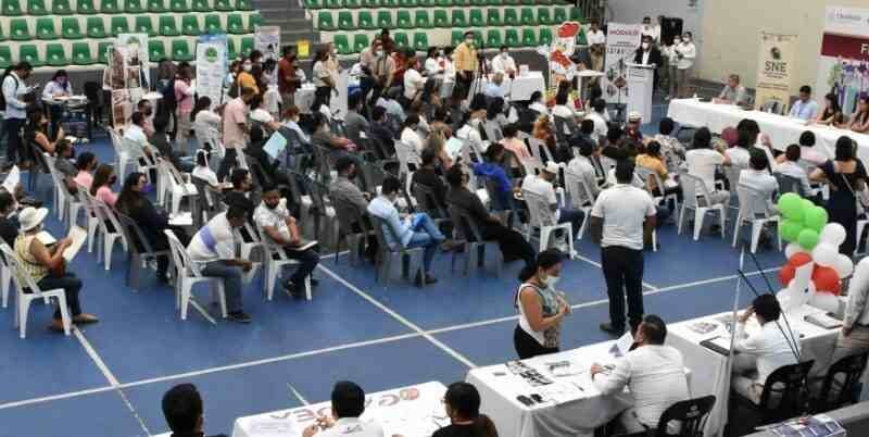 REALIZAN CON ÉXITO FERIA DEL EMPLEO FORTÍN 2022