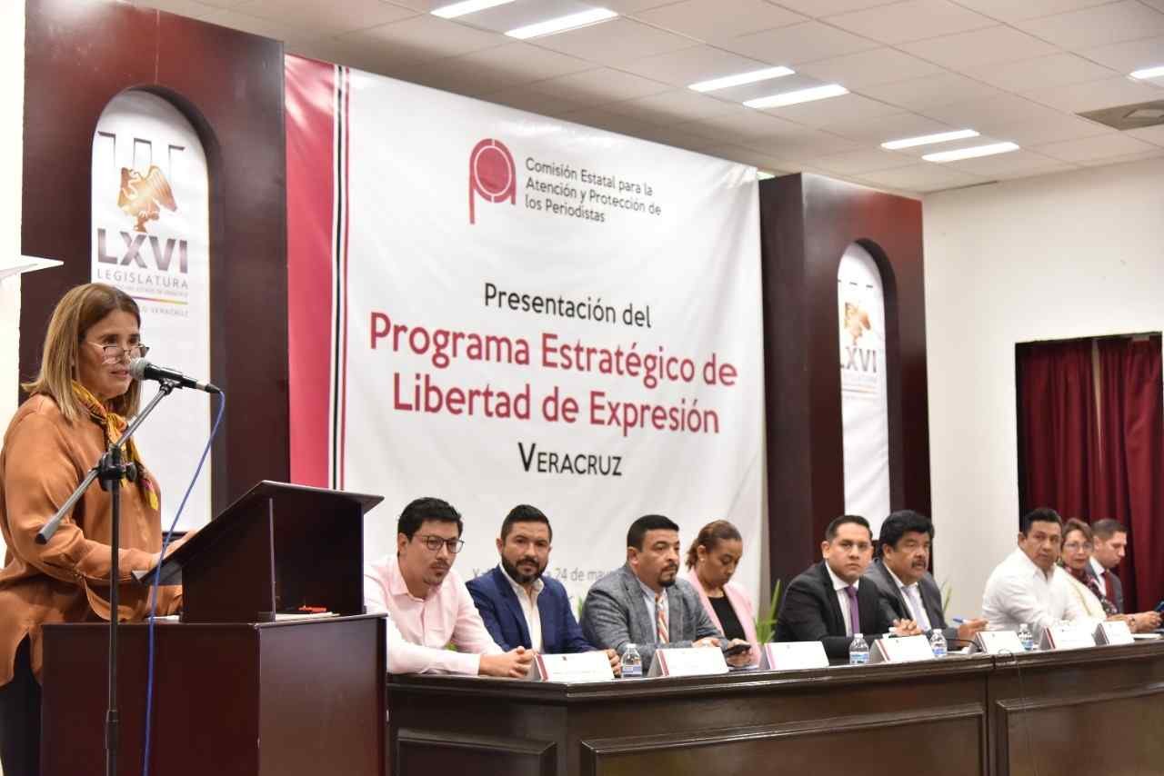 REFRENDA CONGRESO COMPROMISO DE PROTEGER A LAS Y LOS PERIODISTAS