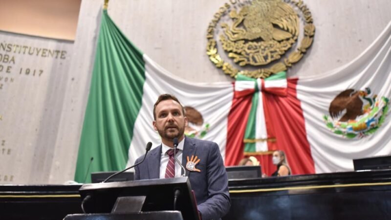 EXHORTA DIPUTADO A MUNICIPIOS A QUE DESTINEN RECURSOS PARA CUERPOS DE BOMBEROS