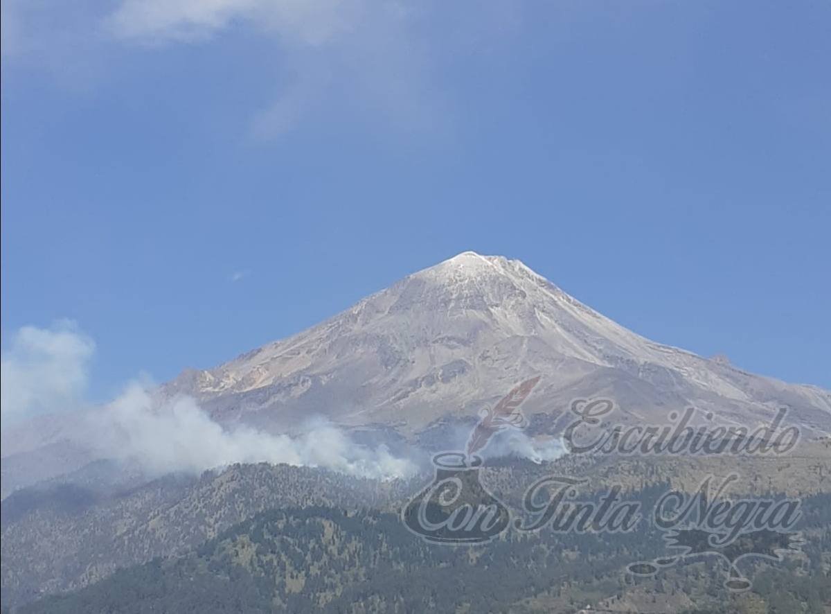 SIN CONTROL, INCENDIO EN EL CITLALTÉPETL