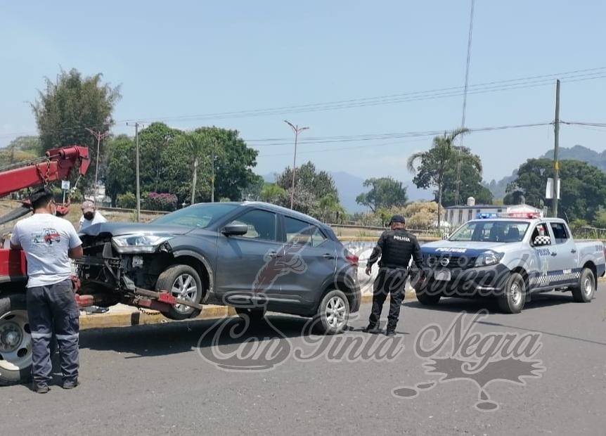 ASEGURAN CAMIONETA QUE SE USO EN EJECUCIÓN DE ESCOLTA DE ALCALDESA DE TOTUTLA