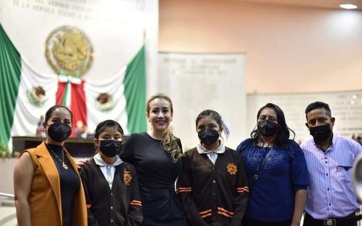 REGULARIZAN SITUACIÓN DE PARCELA ESCOLAR DE COMAPA