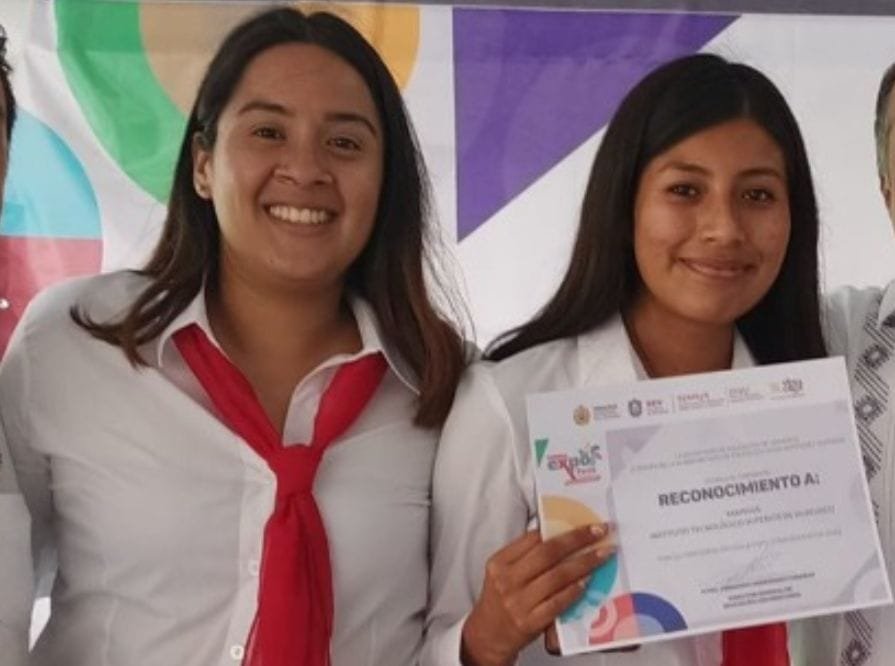 ALUMNAS DEL TEC DE HUATUSCO GANAN CON PROYECTO AMBIENTAL