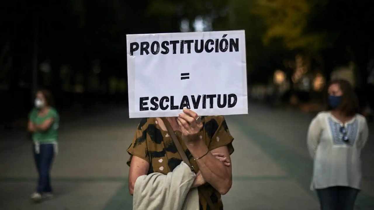 ESPAÑA COMIENZA A TRAMITAR LEY CONTRA LA PROSTITUCIÓN