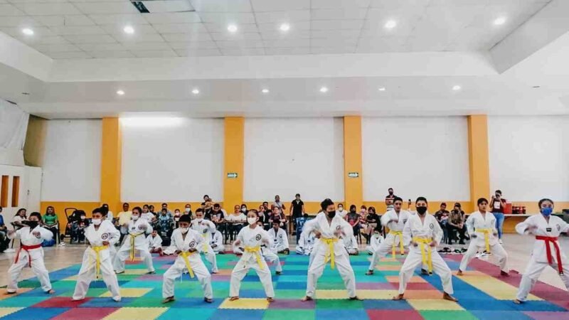 CAMBIAN DE GRADO ‘TAEKWONDORINES’ DE COSCOMATEPEC