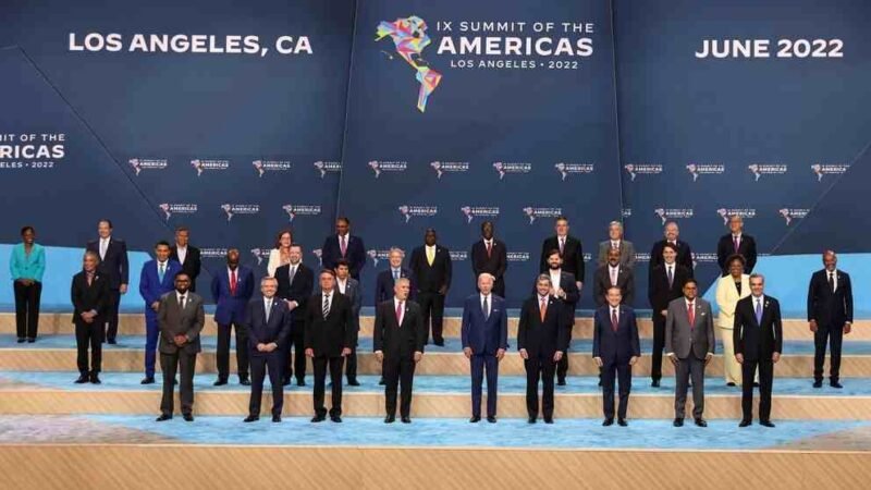 LÍDERES FIRMAN LA ‘DECLARACIÓN DE LOS ÁNGELES’ PARA CONTENER LA MIGRACIÓN