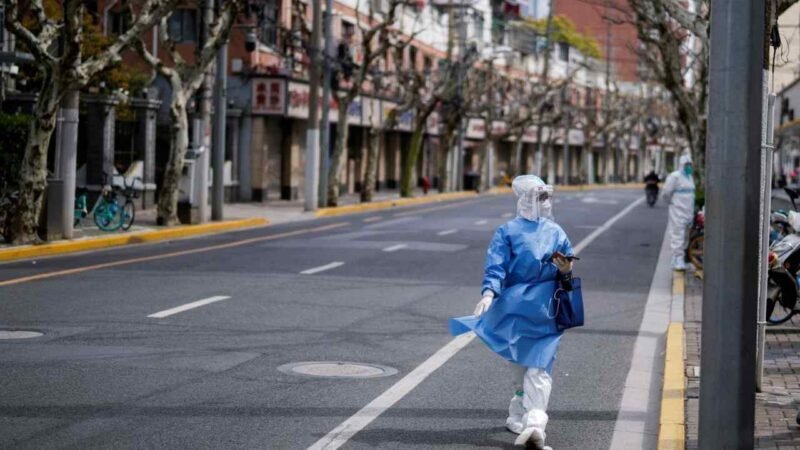 ALCALDE CHINO SE DISCULPA POR CUARENTENA CONTRA COVID-19
