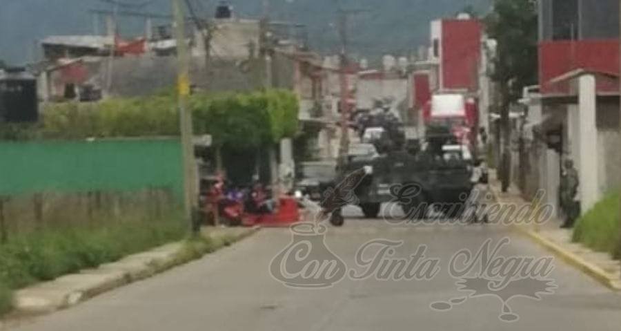 REALIZAN CATEO FRENTE A PARQUE DE LA JUVENTUD DE HUATUSCO